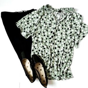 Ann Taylor Light Green Black White Polkadot Fluffy Short Sleeve Blouse Size Med